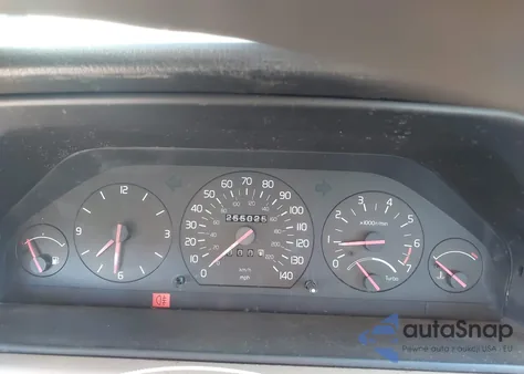 1992 Volvo 940 Gle z USA, uszkodzony, nr VIN YV1JS8713N1099906